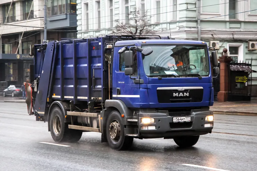 Junk Hauling Tips For Smoother Long Distance Moves in Richmond, TX