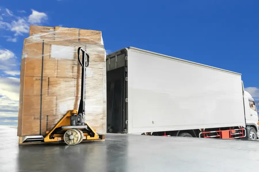 The Benefits Of Hiring Professionals For Long Distance Moves Richmond, TX The Benefits Of Hiring Professionals For Long Distance Moves Richmond, TX
